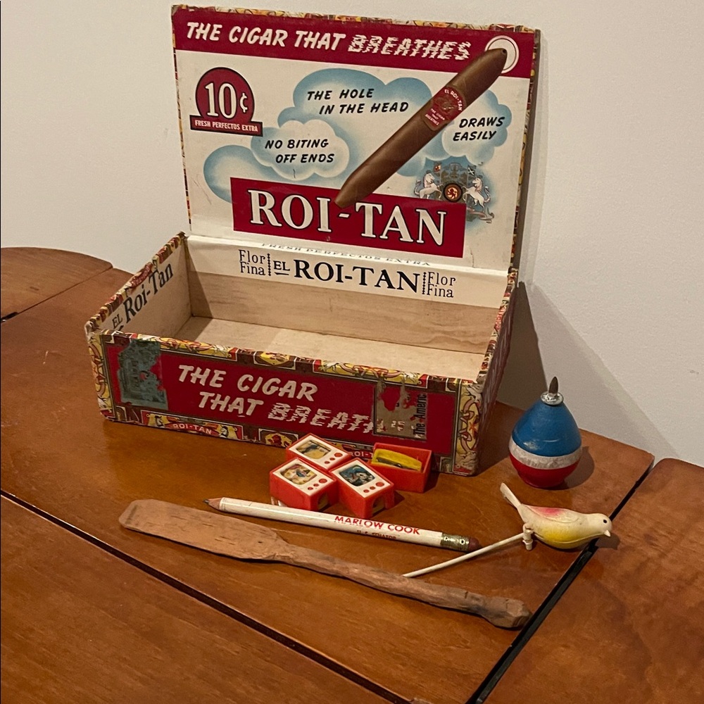 Vintage Roi-Tan Cigar Box with 60’s collectibles